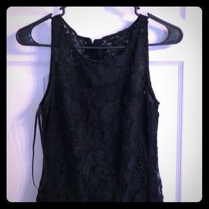 Long formal gown, lace